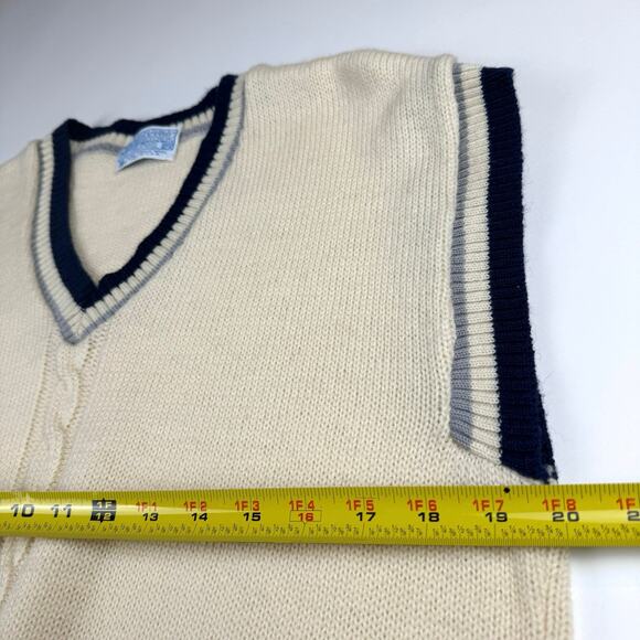Vintage Pendleton wool sweater vest 2X cream navy trim cable knit made in USA - Picture 10 of 11